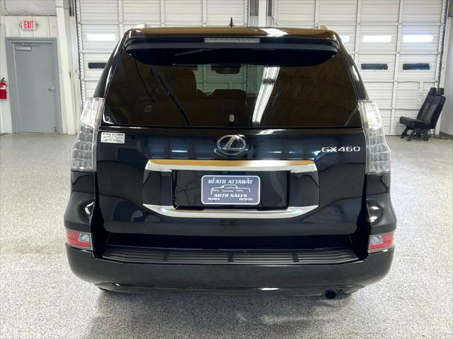 Photo of 2022 Black Lexus GX 460