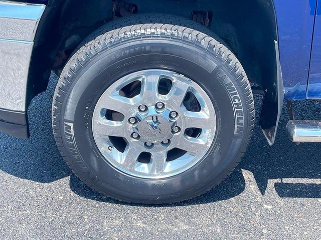 Photo of 2014 Blue Topaz Metallic Chevrolet Silverado 3500