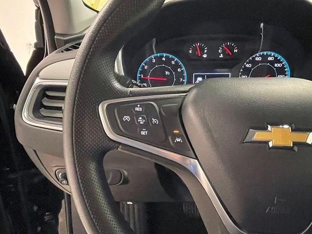 Photo of 2023 Mosaic Black Metallic Chevrolet Equinox
