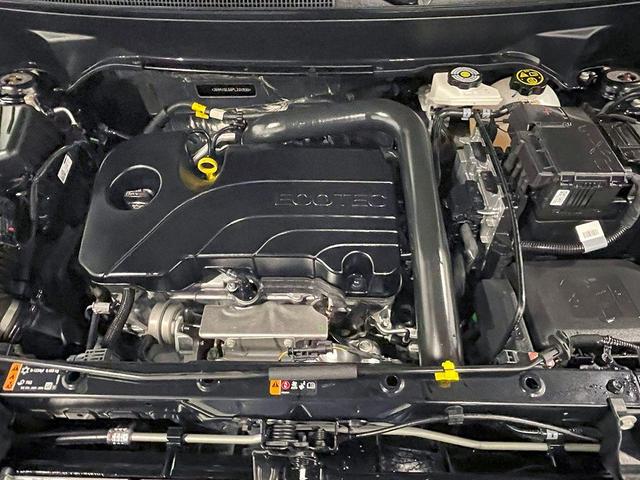 Photo of 2023 Mosaic Black Metallic Chevrolet Equinox