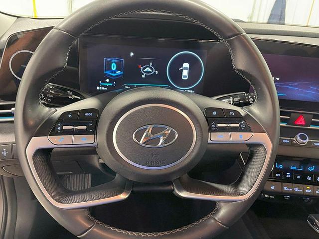 Photo of 2023 Metal Hyundai ELANTRA