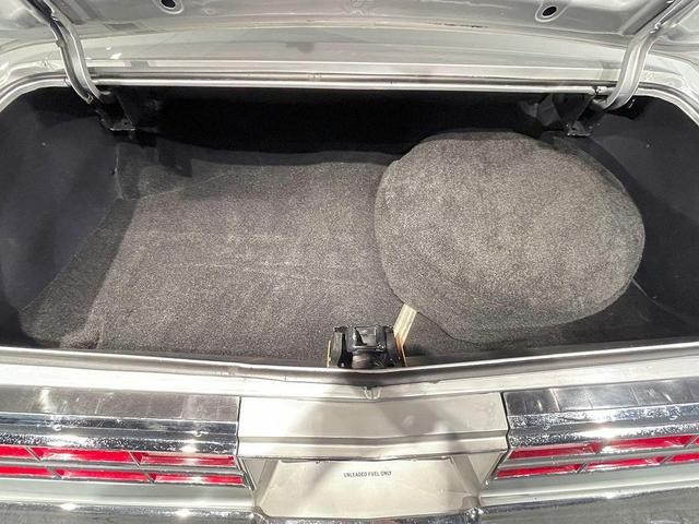 Photo of 1975 Gray Pontiac Grand Ville