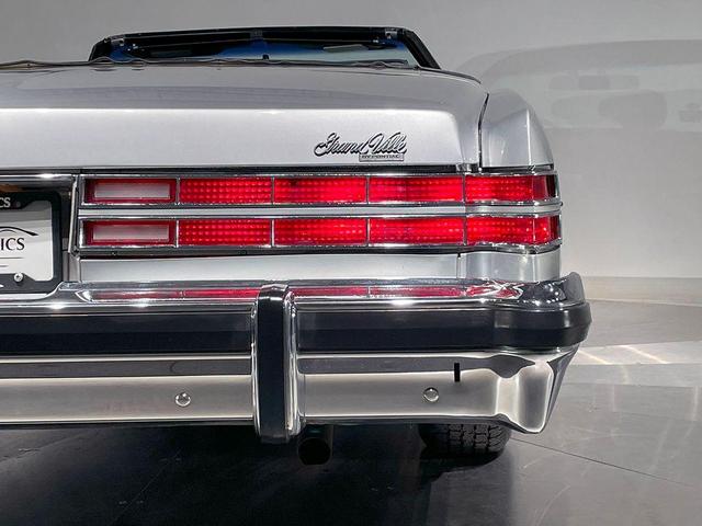Photo of 1975 Gray Pontiac Grand Ville
