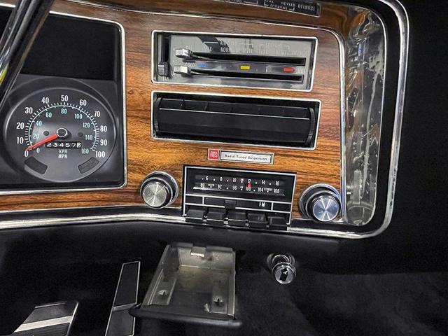 Photo of 1975 Gray Pontiac Grand Ville
