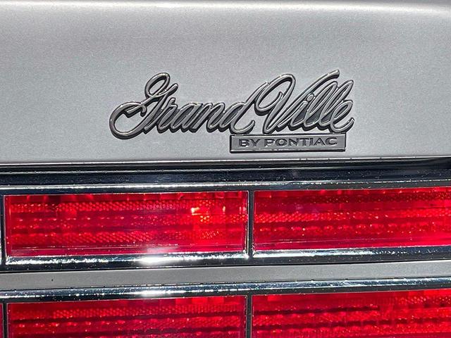 Photo of 1975 Gray Pontiac Grand Ville