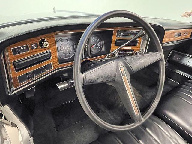 Photo of 1975 Gray Pontiac Grand Ville