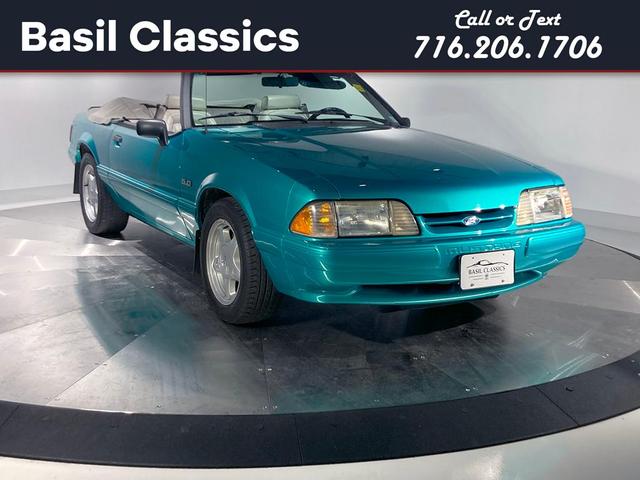 1992 Ford Mustang