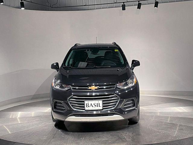 Photo of 2022 Mosaic Black Metallic Chevrolet Trax