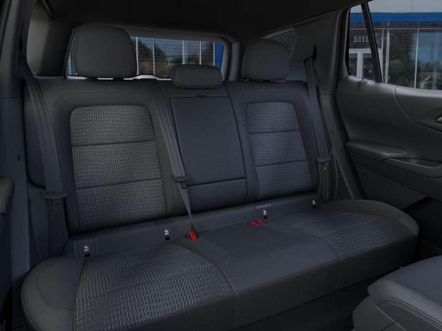 Photo of 2025 Summit White Chevrolet Equinox