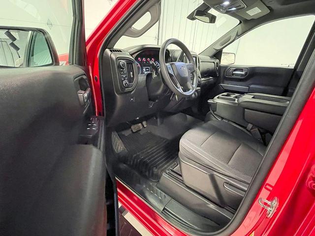 Photo of 2020 Red Chevrolet Silverado 1500