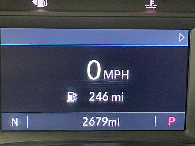 Photo of 2025 Summit White Chevrolet Blazer