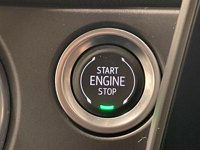 Photo of 2025 Summit White Chevrolet Blazer