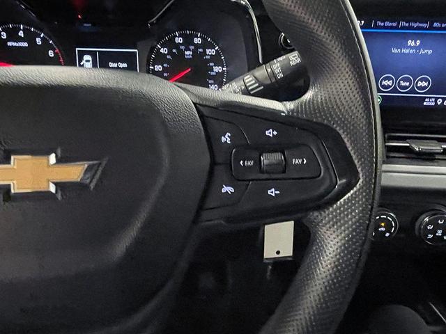 Photo of 2024 Crimson Metallic Chevrolet Trax