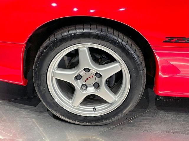 Photo of 1994 Red Chevrolet Camaro
