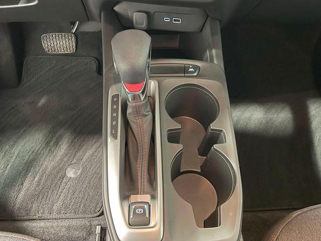 Photo of 2024 Summit White Chevrolet Trax