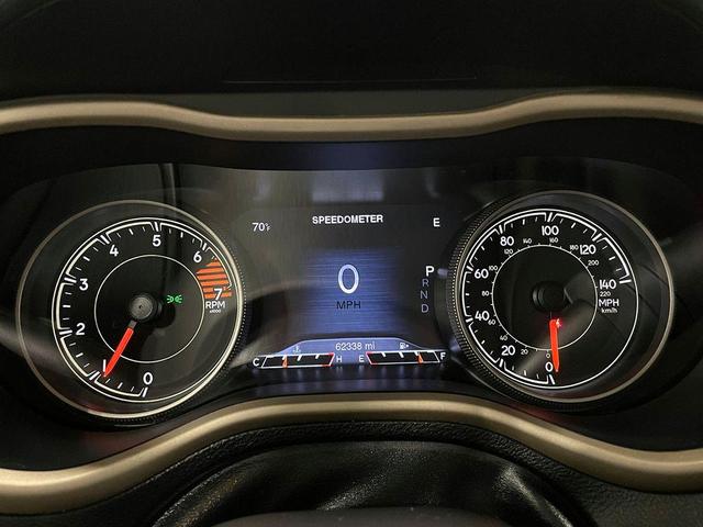 Photo of 2018 Diamond Black Jeep Cherokee