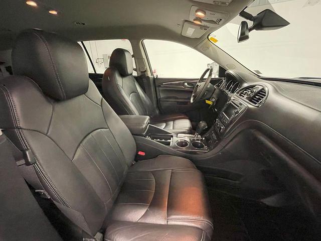 Photo of 2017 Summit White Buick Enclave