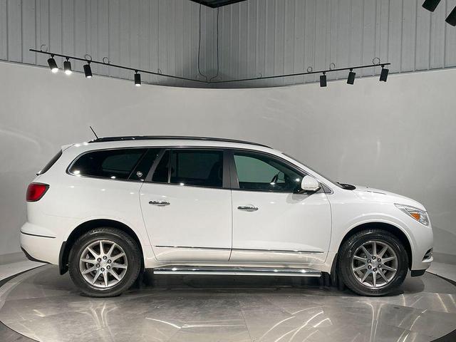 Photo of 2017 Summit White Buick Enclave