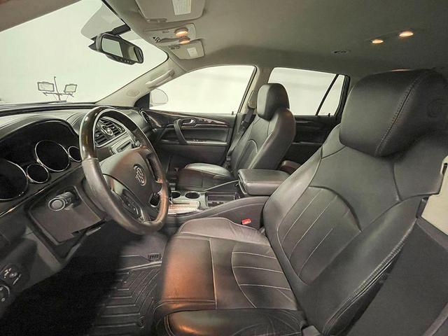 Photo of 2017 Summit White Buick Enclave