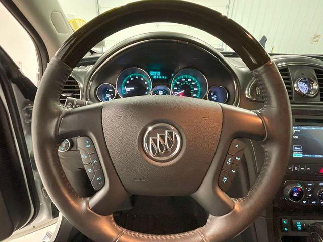 Photo of 2017 Summit White Buick Enclave