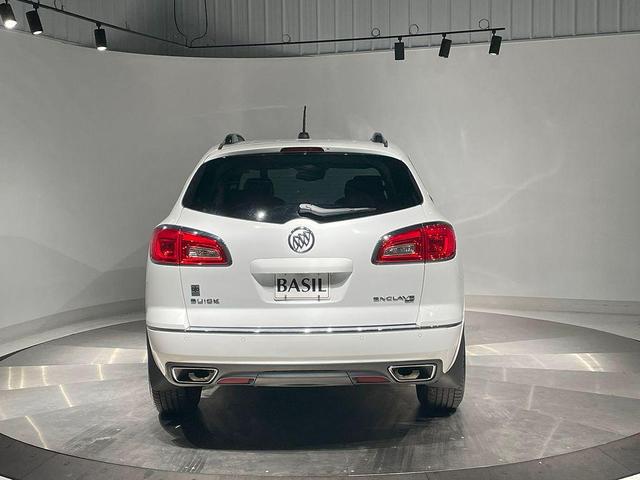 Photo of 2017 Summit White Buick Enclave