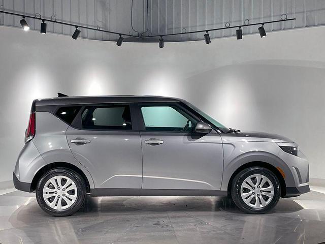 Photo of 2023 Steel Gray Kia Soul