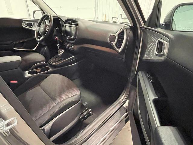 Photo of 2023 Steel Gray Kia Soul