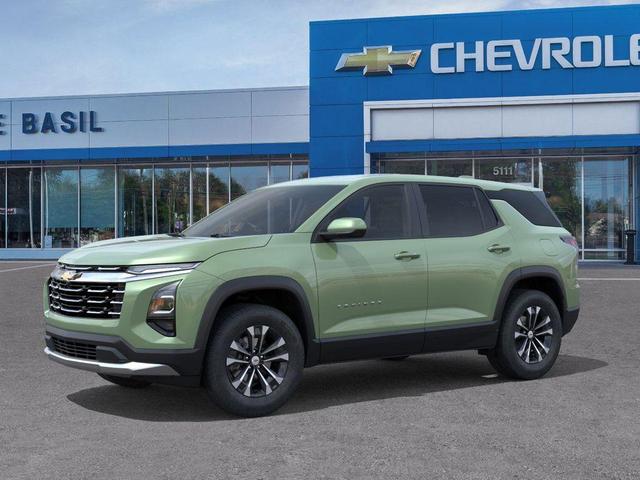 Photo of 2026 Green Chevrolet Equinox