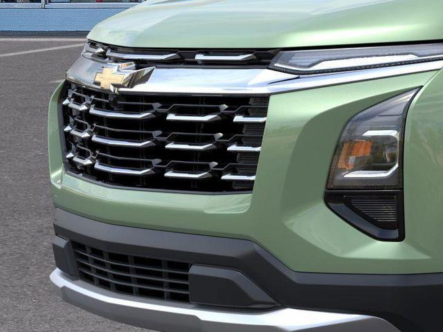 Photo of 2026 Green Chevrolet Equinox