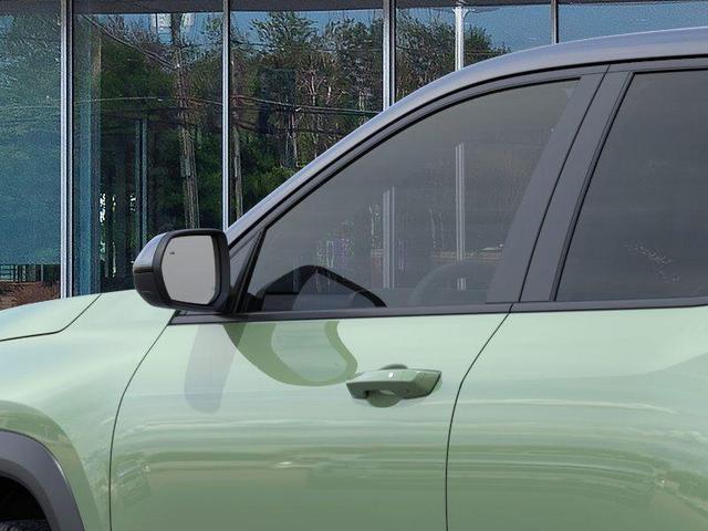 Photo of 2026 Green Chevrolet Equinox