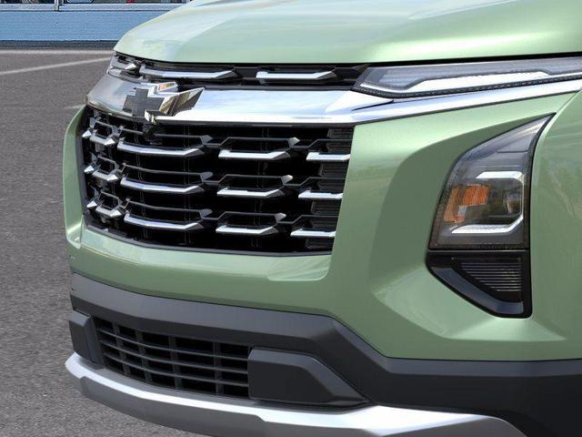 Photo of 2026 Green Chevrolet Equinox