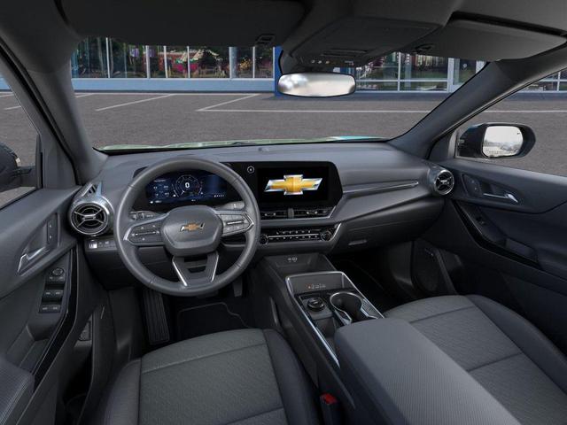 Photo of 2026 Green Chevrolet Equinox