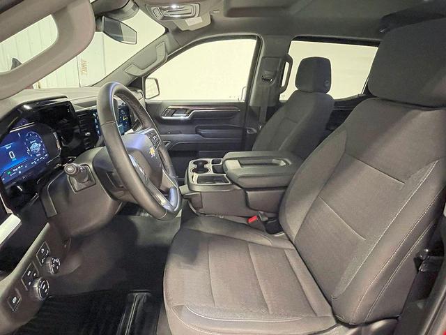 Photo of 2024 Red Chevrolet Silverado 1500