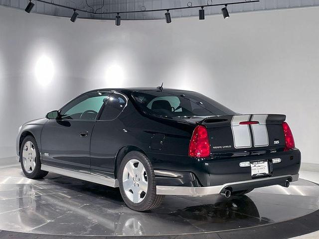 Photo of 2006 Smokin Asphalt Chevrolet Monte Carlo