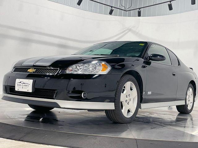Photo of 2006 Smokin Asphalt Chevrolet Monte Carlo