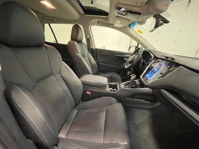 Photo of 2021 Crystal White Pearl Subaru Outback