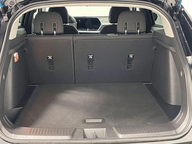 Photo of 2024 Mosaic Black Metallic Chevrolet Trax