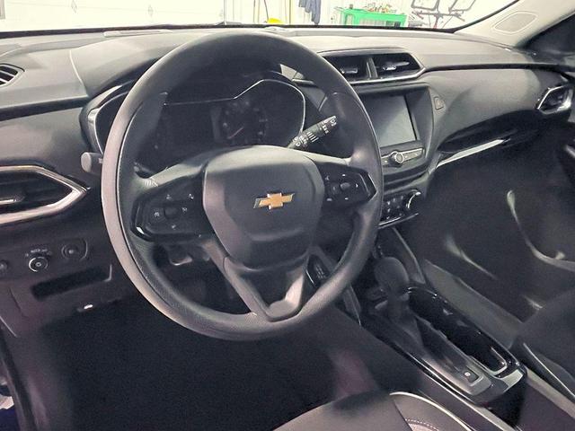 Photo of 2023 Blue Glow Metallic Chevrolet Trailblazer