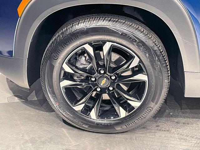 Photo of 2023 Blue Glow Metallic Chevrolet Trailblazer