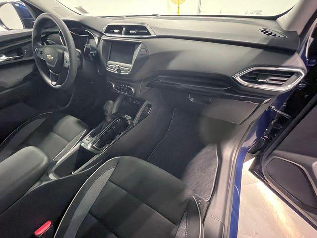 Photo of 2023 Blue Glow Metallic Chevrolet Trailblazer
