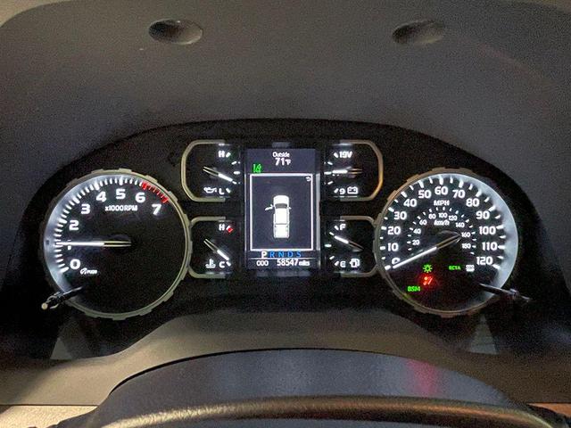 Photo of 2018 Gray Toyota Tundra