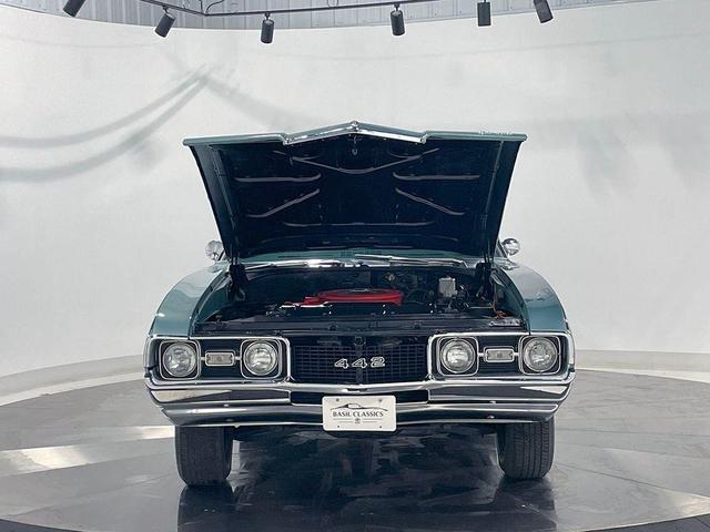 Photo of 1968 Blue Oldsmobile 442