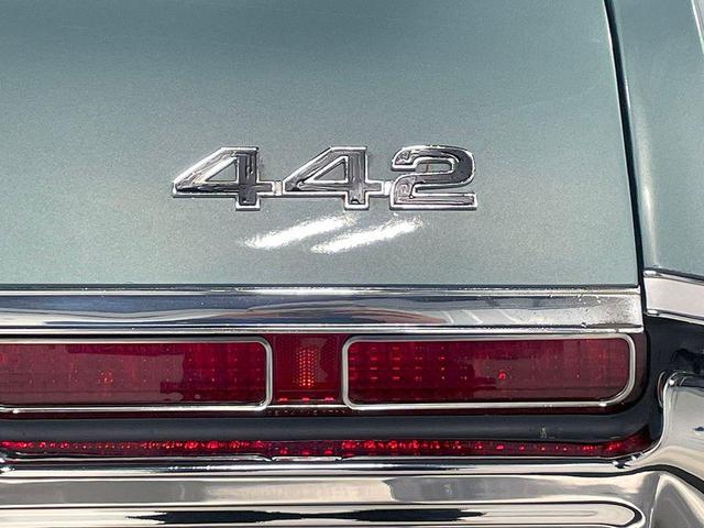 Photo of 1968 Blue Oldsmobile 442