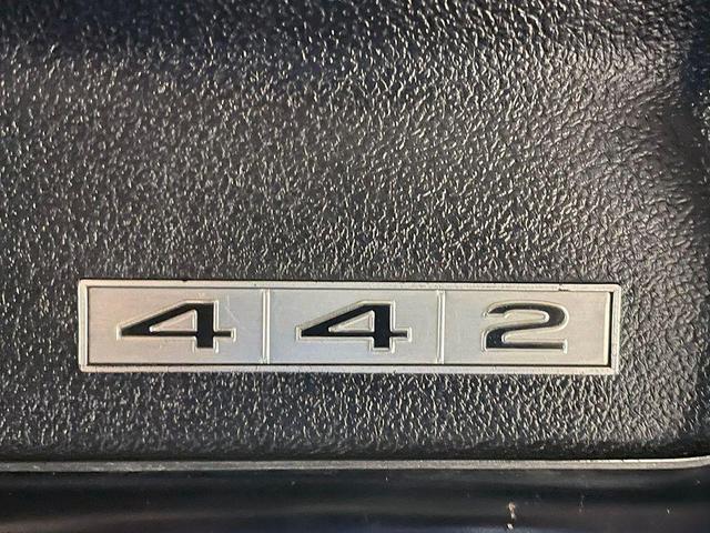 Photo of 1968 Blue Oldsmobile 442