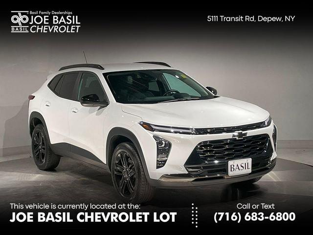 Photo of 2024 Summit White Chevrolet Trax