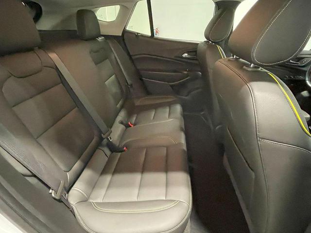 Photo of 2024 Summit White Chevrolet Trax