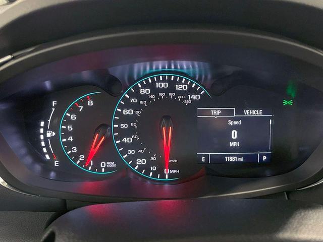 Photo of 2022 Midnight Blue Metallic Chevrolet Trax