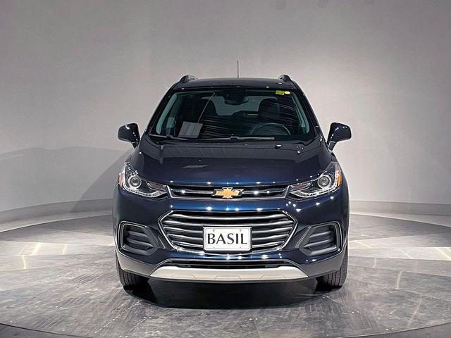 Photo of 2022 Midnight Blue Metallic Chevrolet Trax