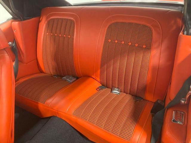 Photo of 1969 White Chevrolet Camaro