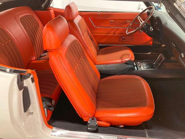 Photo of 1969 White Chevrolet Camaro